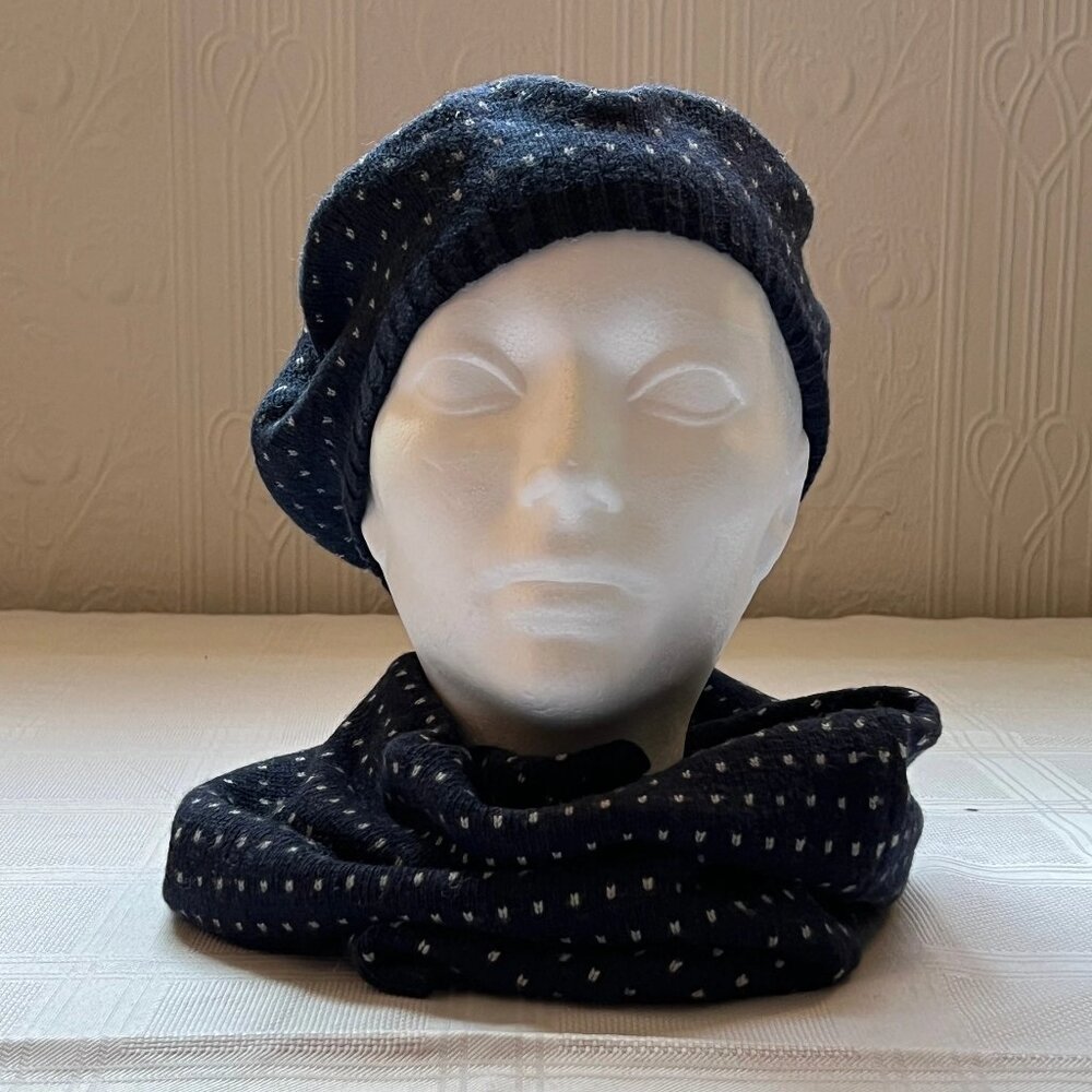 Seasalt cornwall sustainable beret and eternity scarf - navy - last year's model